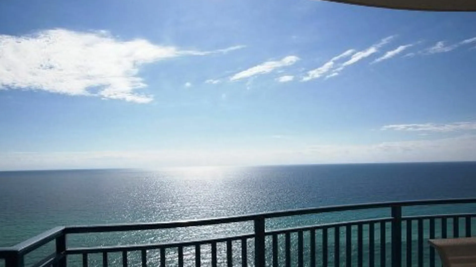 Sterling Breeze 1904 273530 By Redawning Hotell Panama City Beach