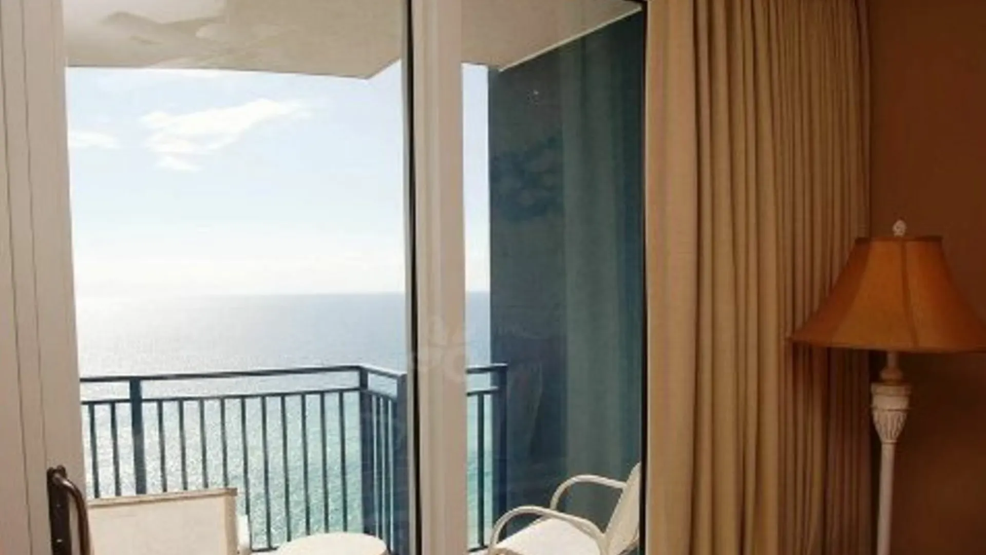 Sterling Breeze 1904 273530 By Redawning Hotell Panama City Beach